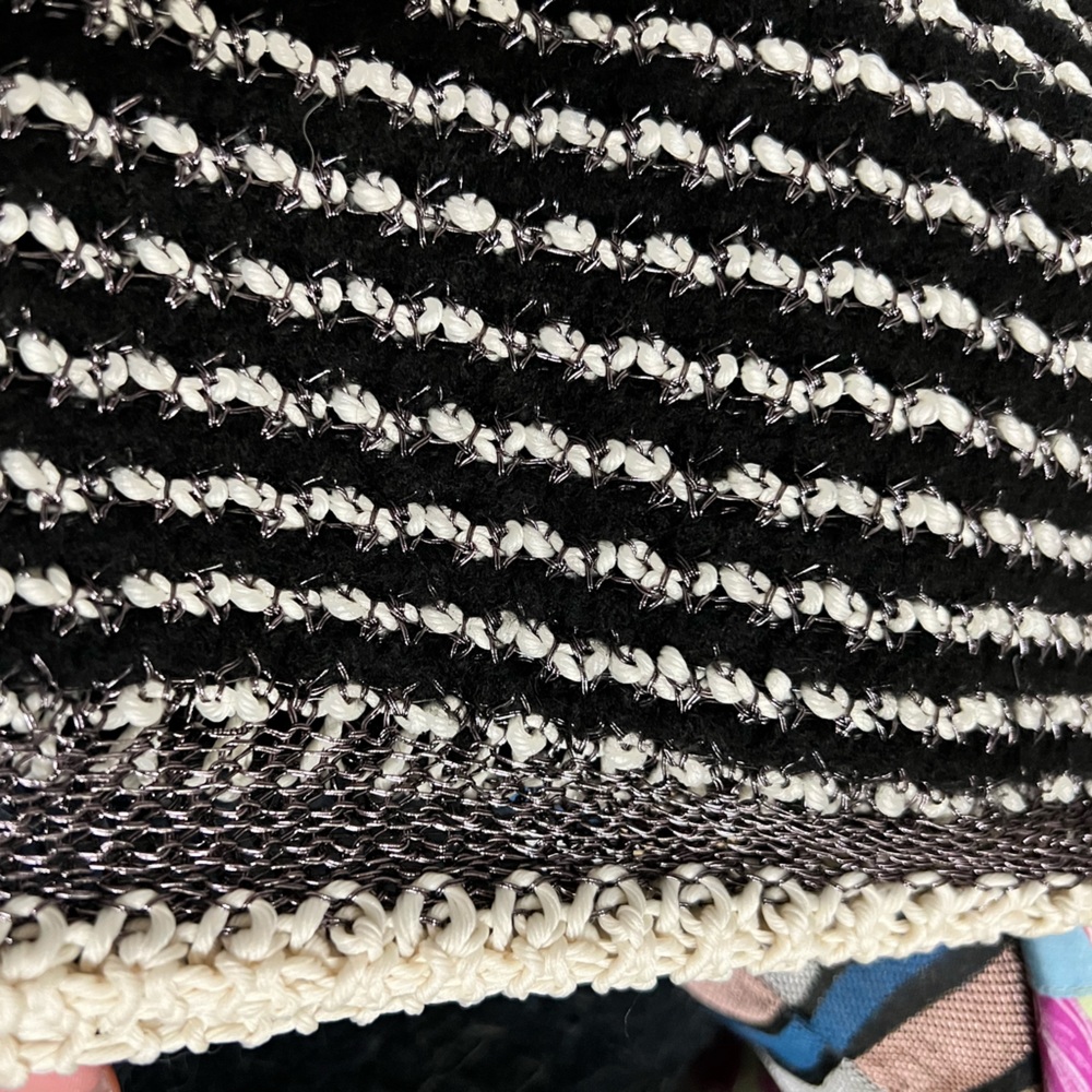 NWT THEORY Text Stripe PO Crewneck Sweater in Striped Wool Blend size P - Picture 5 of 6